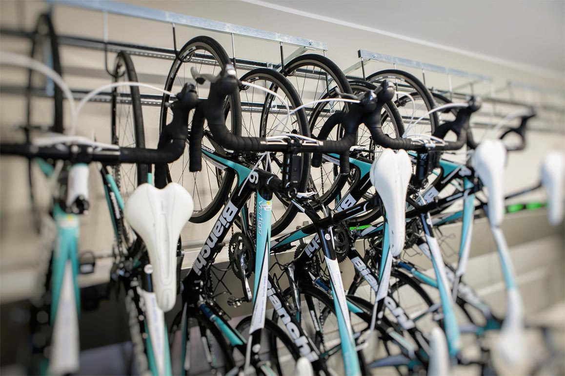 Drainage system for bike